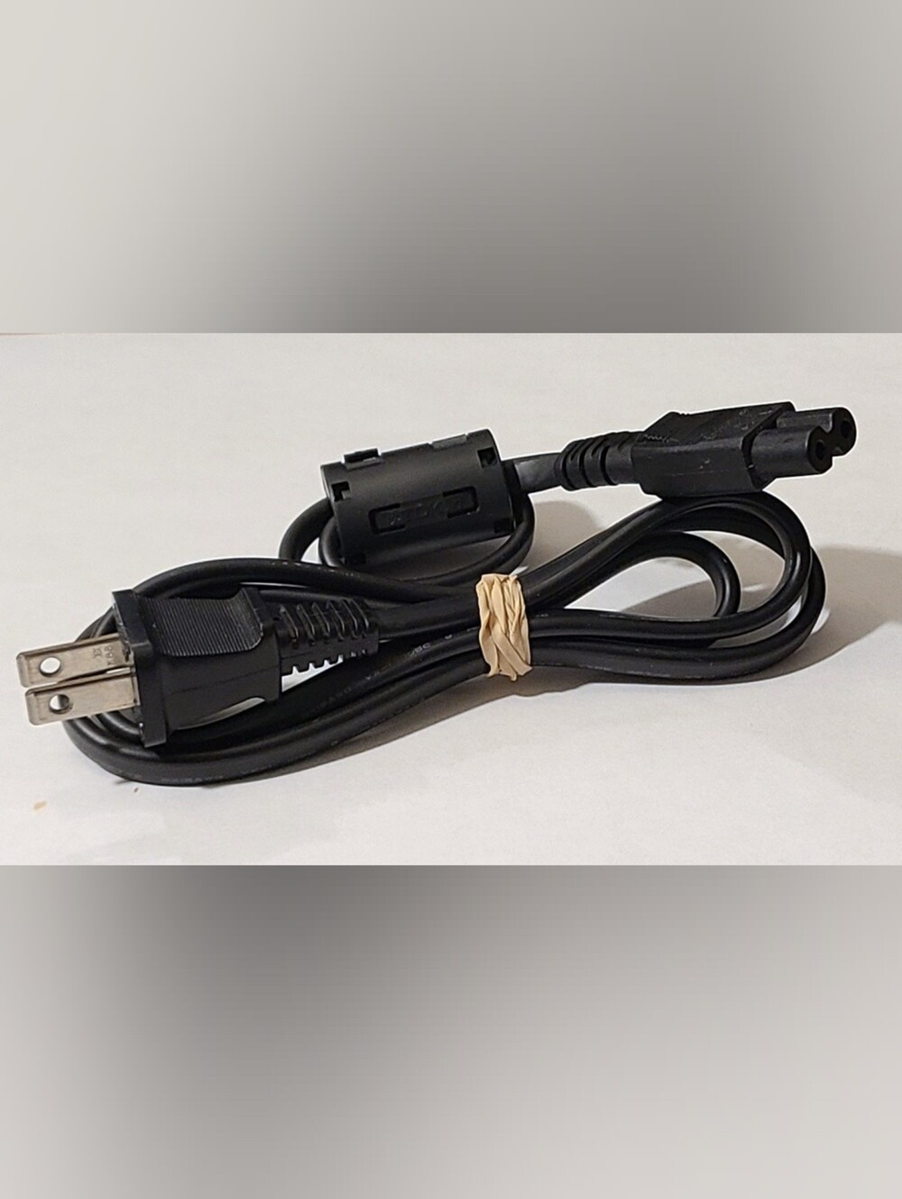 AC Power Cable - IEC C7 Figure-8 Cord - electronic devices laptops